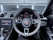 Porsche 718 BOXSTER PDK 16