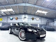 Aston Martin Vantage V8 ROADSTER 3