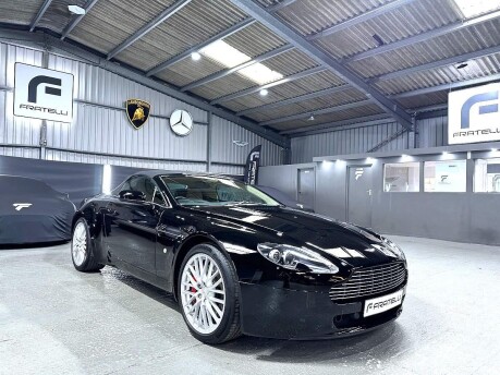 Aston Martin Vantage V8 ROADSTER 10