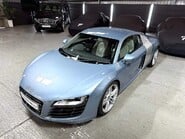 Audi R8 QUATTRO 8