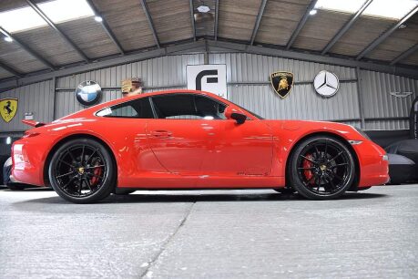 Porsche 911 CARRERA S PDK 31
