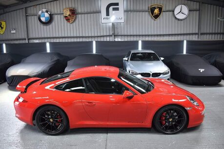 Porsche 911 CARRERA S PDK 33