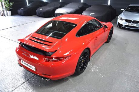 Porsche 911 CARRERA S PDK 34