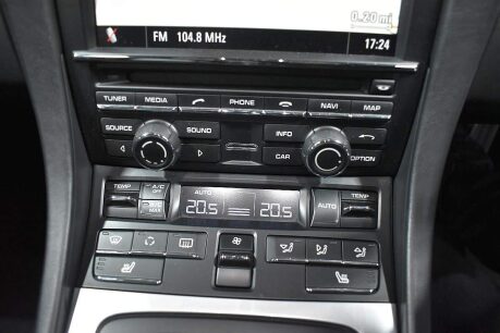 Porsche 911 CARRERA S PDK 49