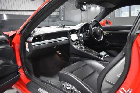Porsche 911 CARRERA S PDK 61