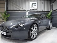 Aston Martin Vantage V8 14