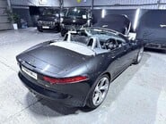 Jaguar F-Type V6 S 21