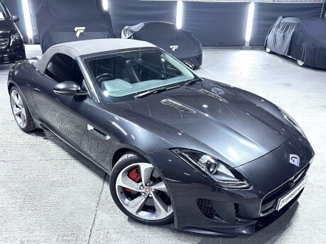 Jaguar F-Type V6 S 7