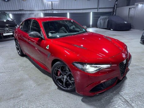 Alfa Romeo Giulia V6 BITURBO QUADRIFOGLIO 2