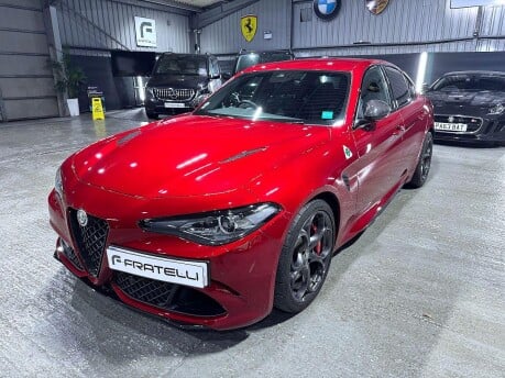 Alfa Romeo Giulia V6 BITURBO QUADRIFOGLIO 12