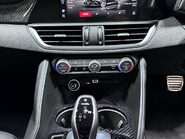 Alfa Romeo Giulia V6 BITURBO QUADRIFOGLIO 38