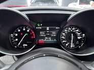Alfa Romeo Giulia V6 BITURBO QUADRIFOGLIO 52