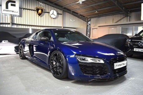 Audi R8 5.2 FSI V10 Plus S Tronic quattro Euro 5 2dr 2