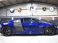 Audi R8 5.2 FSI V10 Plus S Tronic quattro Euro 5 2dr 36