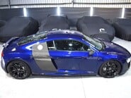 Audi R8 5.2 FSI V10 Plus S Tronic quattro Euro 5 2dr 37