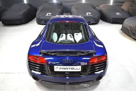 Audi R8 5.2 FSI V10 Plus S Tronic quattro Euro 5 2dr 23