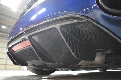 Audi R8 5.2 FSI V10 Plus S Tronic quattro Euro 5 2dr 30