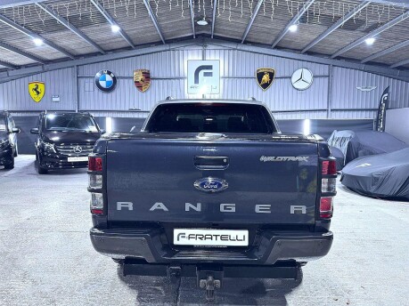 Ford Ranger WILDTRAK 4X4 DCB TDCI 5