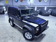 Land Rover Defender TD HARD TOP 3