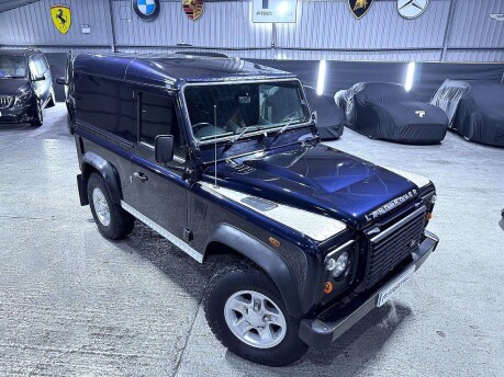 Land Rover Defender TD HARD TOP 3