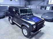 Land Rover Defender TD HARD TOP 4