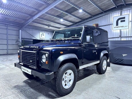 Land Rover Defender TD HARD TOP 7