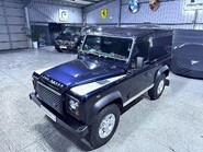 Land Rover Defender TD HARD TOP 8