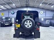 Land Rover Defender TD HARD TOP 12