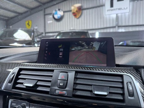 BMW M3 M3 COMPETITION PACKAGE 32