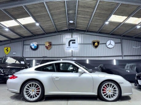 Porsche 911 3.8 997 Carrera 4S AWD 2dr 25