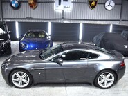 Aston Martin Vantage V8 13