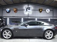 Aston Martin Vantage V8 14