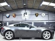 Aston Martin Vantage V8 24