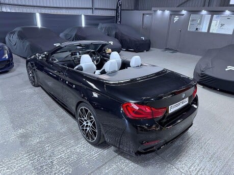 BMW M4 3.0 BiTurbo Competition DCT Euro 6 (s/s) 2dr 23