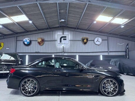 BMW M4 3.0 BiTurbo Competition DCT Euro 6 (s/s) 2dr 37