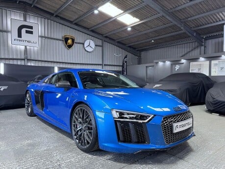 Audi R8 5.2 FSI V10 Plus S Tronic quattro Euro 6 (s/s) 2dr 2