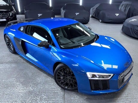 Audi R8 5.2 FSI V10 Plus S Tronic quattro Euro 6 (s/s) 2dr 3