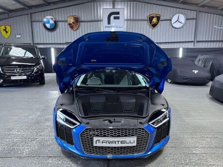 Audi R8 5.2 FSI V10 Plus S Tronic quattro Euro 6 (s/s) 2dr 6