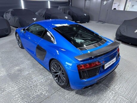 Audi R8 5.2 FSI V10 Plus S Tronic quattro Euro 6 (s/s) 2dr 14