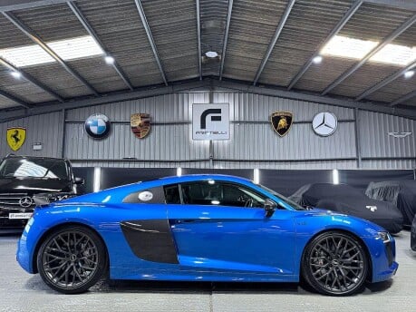 Audi R8 5.2 FSI V10 Plus S Tronic quattro Euro 6 (s/s) 2dr 25