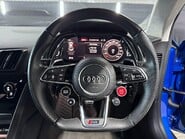 Audi R8 5.2 FSI V10 Plus S Tronic quattro Euro 6 (s/s) 2dr 38