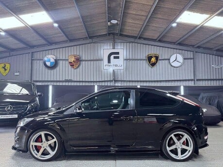 Ford Focus 2.5 SIV ST-3 3dr 11