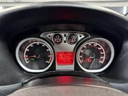 Ford Focus 2.5 SIV ST-3 3dr 32