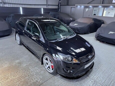 Ford Focus 2.5 SIV ST-3 3dr 4