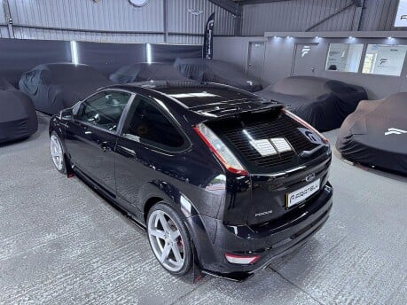 Ford Focus 2.5 SIV ST-3 3dr 12