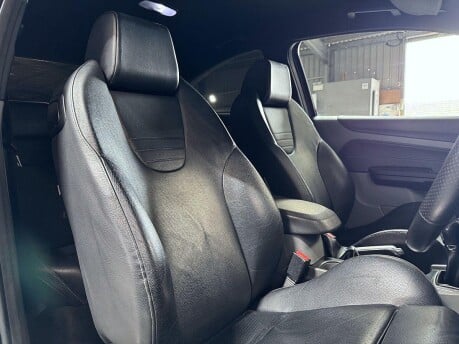 Ford Focus 2.5 SIV ST-3 3dr 22