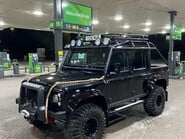 Land Rover Defender TD XS DCB 3