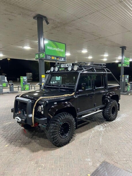 Land Rover Defender TD XS DCB 3