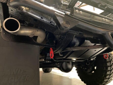 Land Rover Defender TD XS DCB 19