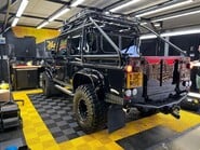 Land Rover Defender TD XS DCB 25